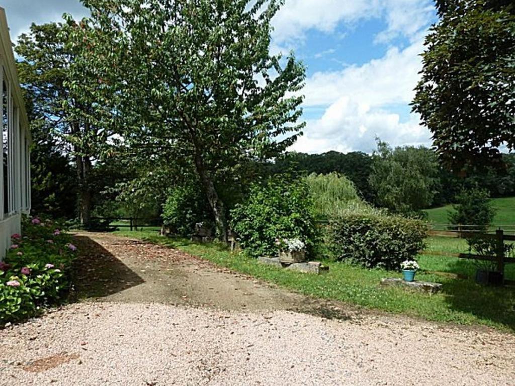 Chambres D'Hotes Du Haras De Coddes Cercy-la-Tour Exteriér fotografie